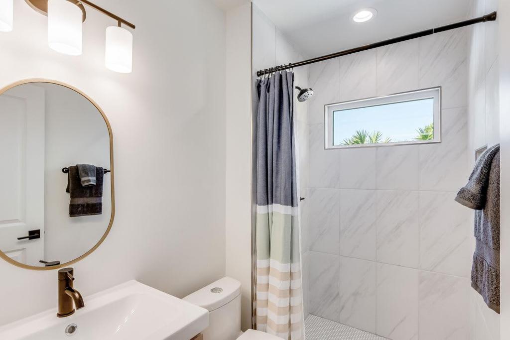 Bright New Beach House With In- Law Suite -- 2 Blocks To Beach! St. Augustine Exterior foto